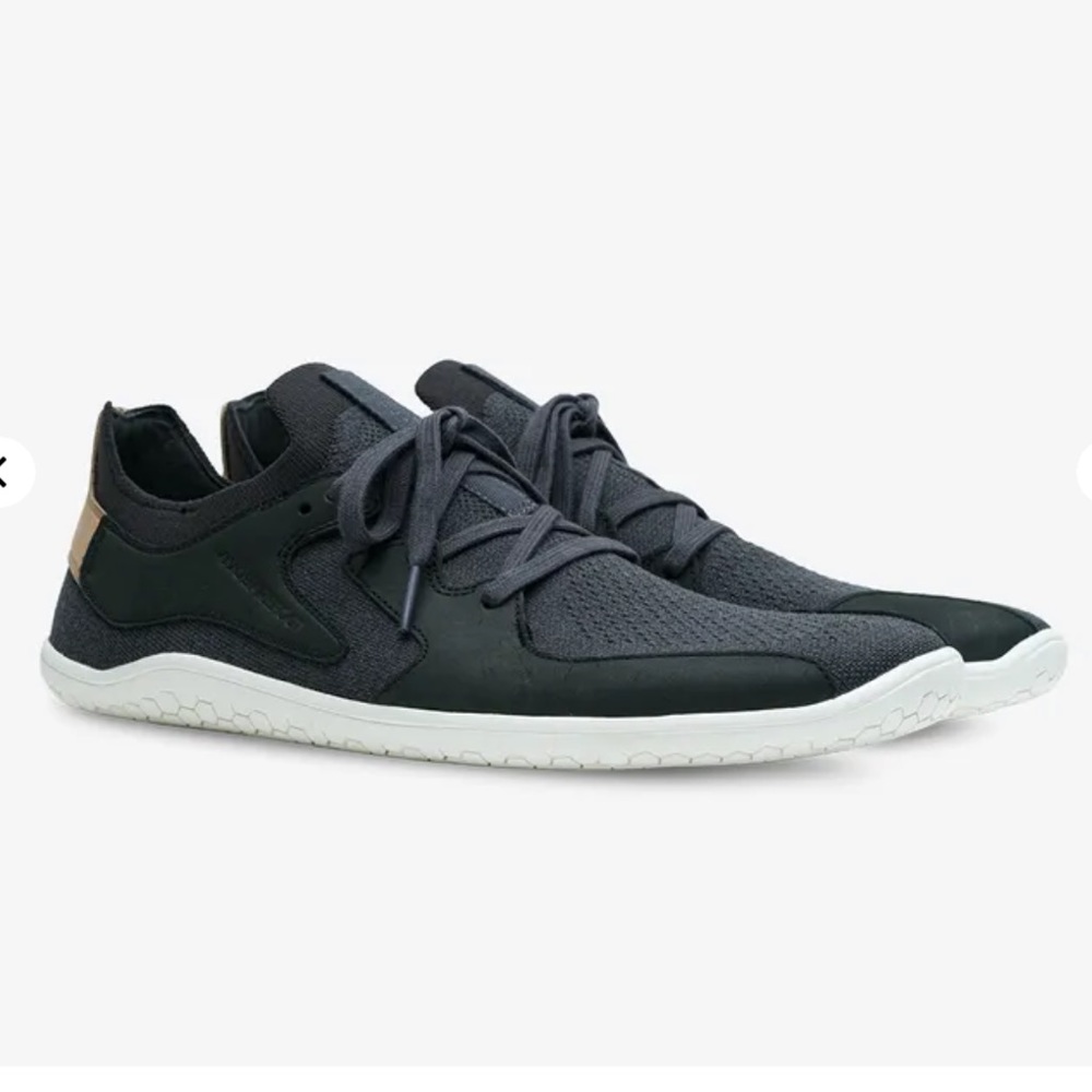 Vivobarefoot Asana